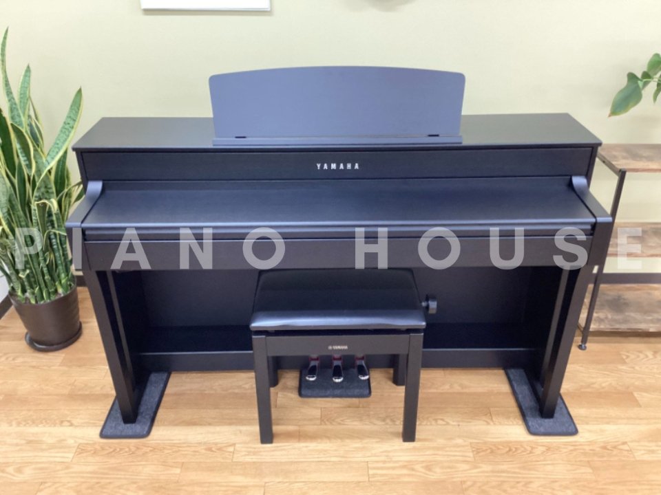 Hình ảnh chi tiết YAMAHA CLP-645 B góc chụp 2